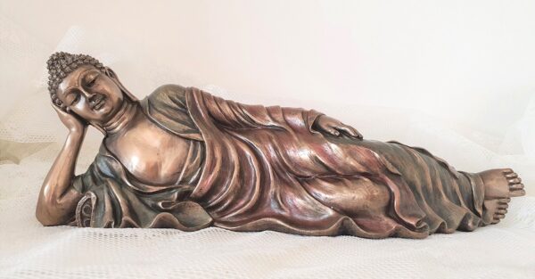 Pihenő Buddha szobor