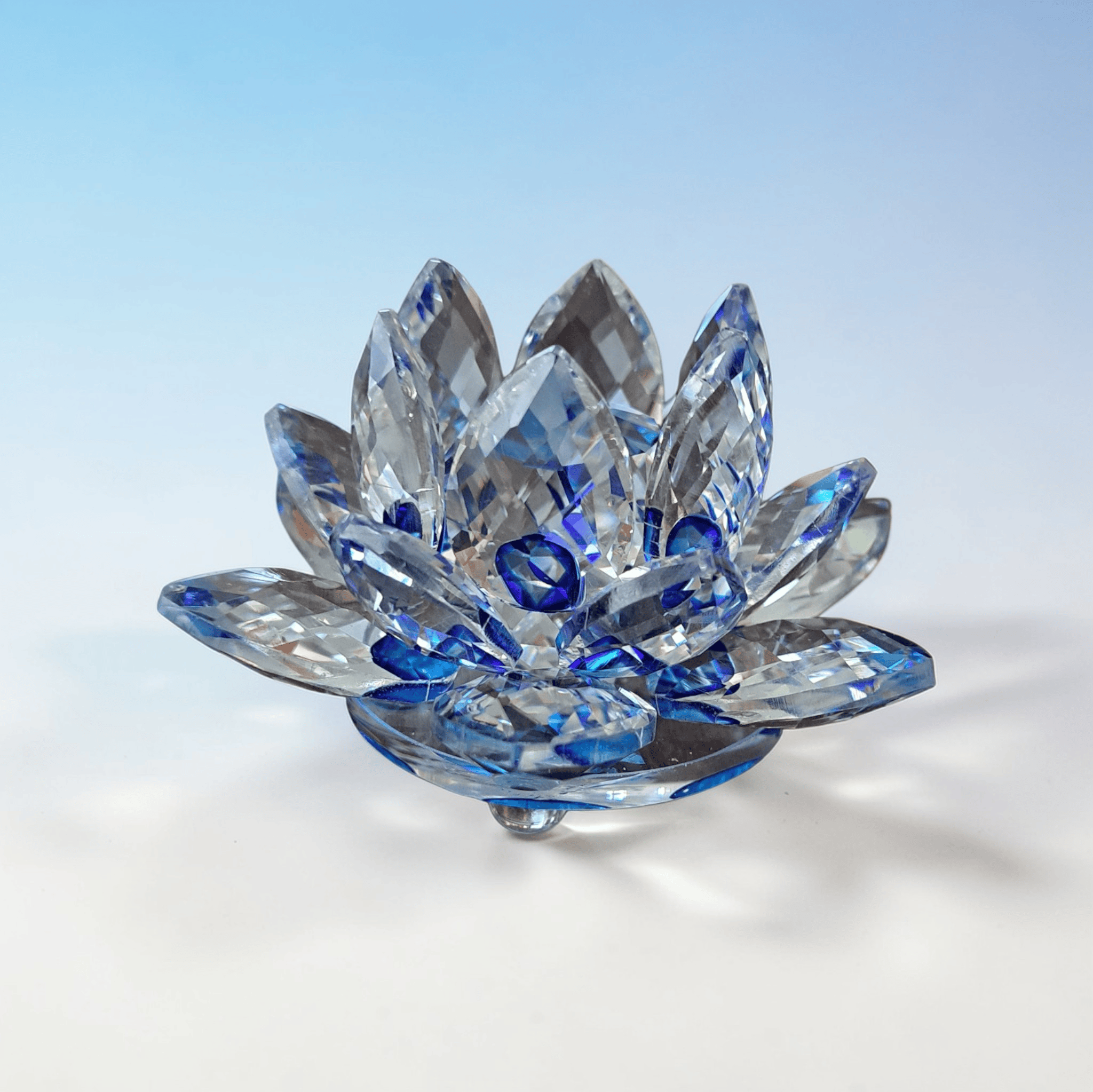 Kristálylótusz kék